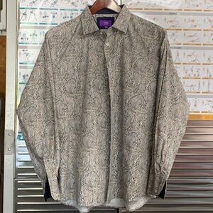 TALLIA - Men’s XL 17 1/2. Navy. Natural colors. Paisley. Button down.